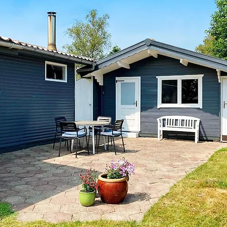 6 Person In Grenaa-by Traum גרנה